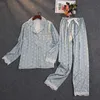 Damen-Nachtwäsche Lisacmvpnel Damen-Sommer-Zweiteiler-Pyjama, Eisseide, Satin, dünn, Oberbekleidung, bedruckt, Spitzen-Pyjama 230301