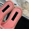 Tasarımcı Kadın Terlik Platform Sandalet Topuklular 2cm Rafya Espadrilles Buzağı Klasik Klasik Pembe Slip-On Slayt Açık Plaj Ayakkabı Bayanlar Yaz için Büyük Boyut