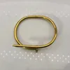 amanti bracciale donne in acciaio inossidabile braccialetto chiodi aperti nelle mani regali di Natale per accessori per ragazze intero7810416