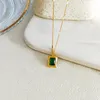 Hänghalsband Fashion Temperament och Elegant Emerald Lady Halsband 2023 Autumn Winter Sweater Chain Kvinnsmycken