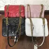 Marmont Flat Bags Chain Shoulder Bag Classic Look mångsidig Crossbody Female Black Handbag Women Luxury Purse Real Leather Red Whi225n