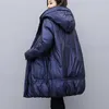 Women's Down Fashion Tjock varm vadderad jacka 2023 Vinterrockar Plus Size Lose Clothing Hooded Long Parkas Overcoats D877