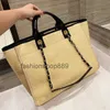 Bolsa Cadeia Totes Designer Sacos Femininos Vintage Cor Sólida Saco de Couro Grandes Bolsas de Compras Pingente Dourado Bolsas Claic tops qualidade 2023