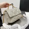 Lady Lambskin Top Real Leather Quilted Flap Tote Bags Classical Fashion Womens Luxury Designer Mini Purse GHW Crossbody Shoulder Bag