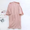 Men's Sleepwear Japanese Kimono Bathrobe Summer Style Cotton Couple Nightgown Home Service Female Thin Men's Plaid Robe