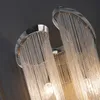 Lampada da parete Lampade moderne Oro/argento Catena in alluminio Camera da letto Comodino Nappa Sconce Specchio Decor LED G9 Luci Illuminazione per interni