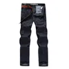 Herr jeans män jeans vanligt stretchy motorcykel denim byxor rak ben last pant casual militär multi-fickiga jeans manliga kläder 230302