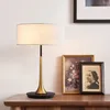 American Design Table Lamp Light Luxury Fancy Fabric Shade Desk Lamp 36 cm Bredd 55 cm Höjd för Hotel Home vardagsrum sovrum sovrum studie rum restaurang dekor