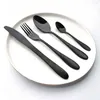 أدوات المائدة مجموعات 24 مساءً أدوات المائدة الأسود مجموعة السكاكين شوكات الملاعق عشاء من الفولاذ المقاوم للصدأ أدوات المائدة المطبخ المطبخ الذهب