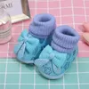 Eerste wandelaars Geboren schoenen Anti-slip zachte laarsjes Winter Warm Snow Bowknot Sock