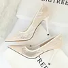 Femmes mode Sexy pompes talons hauts chaussures femme Sexy chaussures de mariage dames Stiletto femmes nouveau bout pointu maille creux dentelle talons