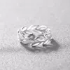 Pierścienie klastra Chengxun 2023 Stos mody dla kobiet dziewcząt Projekt liści pusty geometryczny palec midi elegancki styl biżuteria