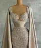 Robes de fête aux paillettes arabes Sequins Soirée Long Luxury 2023 Celebrity with Cape Rucched Sweetheart Prom Femmes robes Robe 230301