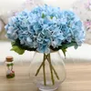 Fleurs décoratives 100pcs hortensia avec feuilles hortensia belle fleur de mariage floral événement de noël fête décoration de table en gros