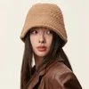 Berets Japanische Vintage Eimer Hüte für Frauen 2023 Winter Warme Strick Fischer Kappe Literarische Einfarbig Ohr Schutz Becken Männer kappen