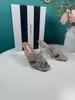 aquazzura qualité supérieur designers talons sandales féminines talons de haute qualité Crysta boucle de boucle de boucle de mariée