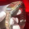 2024 Reloj Moissanite Oro rosa mezclado Sier Skeleton Diamonds Reloj cuadrado PASS TT Movimiento de cuarzo Top Luxury Iced Out Sapphire Watch con cajaYGB4FNEGSGBY