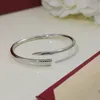 Luxury designer bracelet Bangle Women bracelet gold bangle Men bracelet Classic style diamond inlaid technology Sterling silver material