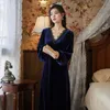 Vrouwen Slaap Lounge Nachtjurk Jurk Sleepwear Long Velvet Jurken Nachthowns vrouwelijke lange mouw comfortabele loungewear plus size bruid bruidsfeestjurk