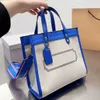 Klasik Tasarımcılar Çanta C-Leylaklı Kadın Tasarımcı Çanta Luxurys Tote Çanta Crossbody Klasik Büyük Kapasiteli Toes Düz Renk Çantası 230301