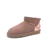 Femmes Mini bottes de neige bottes d'hiver classique en daim garder au chaud en peluche châtaigne gris hommes femme 5854 concepteur cheville décontracté chaussons pantoufles plate-forme chaussure