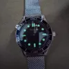 MENS WATCH NYLON 42MM 2813 Automatisk rörelse WAVY Form Blue Bezel Luminous Dial Screw Crown Mesh Band Metal Strap Wristwatch240m