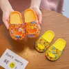 Pantofole Pantofole per bambini Estate Cartoon Stampa Ragazzi e ragazze Baotou Scarpe per bambini Suole morbide Scarpe carine Infradito per bambini ZJX T230302