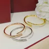 Luxury designer bracelet Bangle Women bracelet gold bangle Men bracelet Classic style diamond inlaid technology Sterling silver material