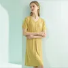 Kvinnors sömnkläder 2023 Summer Kvinnor Casual randig nattklänning Kvinnlig Modal Nighty Dress Ladies Short Sleeve V-Neck Collar Plus Size Size