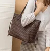 Femmes de luxe Designer fourre-tout sac sacs à provisions 2pcs / ensemble avec portefeuille en cuir moyen sacs à main de mode sacs composites de mode dame sac à main