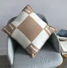 Luxurys Designers Cushion Quality Throw Pillow Designs For Womens Mens Cushions Letter Square Decorative Pillows