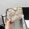 Lady Lambskin Top Real Leather Quilted Flap Tote Bags Classical Fashion Womens Luxury Designer Mini Purse GHW Crossbody Shoulder Bag