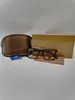 Principais óculos de sol de luxo lentes Polaroid Designer Womens masculino óculos sênior para mulheres Óculos de óculos de moldura de óculos de sol vintage de metal com caixa 5507
