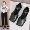 Vestido sapatos 2022 mulheres apartamentos femininas lesão de luxo sapatos mocassins feminino pantofle capa de dedos de dedos dedo mulas