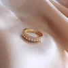 Bagues en grappe pour femmes bague en perles de cristal de luxe léger avec ouverture réglable accessoires de bijoux simples en gros