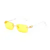 Мужские женщины -дизайнерские очки солнцезащитные очки прозрачные модные квадратные квадратные солнцезащитные очки