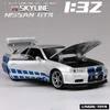 Modellini di auto 1 32 Nissan Skyline Ares GTR R34 Modello di auto sportiva in lega Fonde sotto pressione Modello di auto giocattolo in metallo Alta simulazione Suono Luce Regalo per bambini