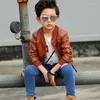 ジャケットの子供ファッションアウターウェア春秋の男の子コートフェイクレザーコートジャケット服フィット3〜4年
