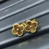 Lyx VA -märke Clover Designer Clip on Screw Back Earrings Stud Sweet 4 Leaf Flower Gold Earring Earings Ear Rings Party Jewelry4124735