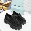 Designer Kleid Schuhe Monolith Loafers Schuh Echtes Leder Frauen Freizeitschuhe Dreieck Schwarz Erhöhen Plattform Sneaker Cloudbust Patent Matte Schuh mit Box