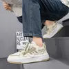 2023 MEN MEN DRUIDEN Schoenen Wit Zwart Wit Green Verhoog comfortabele herentrainers Outdoor Sneakers Maat 39-44 Color38