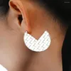 Brincos do garanhão Simplicidade da moda coreana Tipo C Piercing de tendência PERUENSIONAL PERSONALIDADE DE GEOMETRIA JOIXAS DE PADRÃO DO CONDORATIVA PARA MULHERES 2023