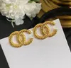 20style 18K GOUD GODLATE Koreaanse Double Letters Stud Luxury Designer Earring Geometrische vrouwen Ronde Crystal Rhinestone Pearl Lange oorbellen Huwelijksfeestje Sieraden