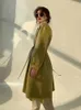 Kvinnors jackor kbat 2023 pu läder långa jacka korea mode höstgrön vindbrytare faux sashes office lady trench coat outwear 230302