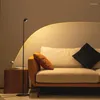 Stehlampen Lampen Modern 2023 Wohnzimmer Wohnkultur Stämme Leuchten Innenleuchten Schlafzimmer Dachboden am Nachtbe Nacht Schwarz Armaturen