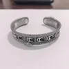 Retro manschett Bangle Designer rostfritt stål armband orm dubbel bokstav armband för män hiphop smycken