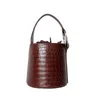 Vintage casual bucket bags for women shoulder bag crocodile pattern quality leather bag big tote popular style barrel bag 230302