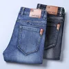 Męskie dżinsy Mężczyźni jeansowe jeansy Wysokiej jakości słynne marka rozciągnij proste Slim Fit Blue Męskie dżinsy klasyczne dżinsowe spodnie długie spodnie 230302