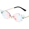 NOUVELLES lunettes de soleil sans monture personnalisées lunettes de soleil flamme drôle Eyewaer mascarade fête lunettes alliage Temples lunettes