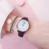 Wristwatches Fashion Small Daisies Women Watches 2023 Simple Black Quartz Watch Vintage Leather Ladies Drop Clock